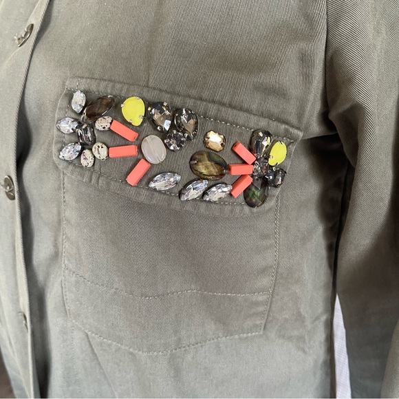 Willow and Clay Women’s Military Style Jacket - Picture 3 of 5